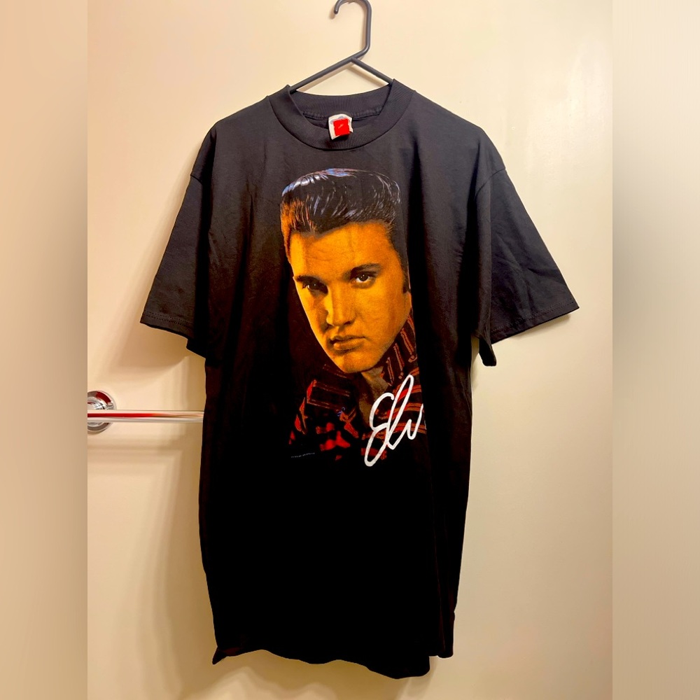 ELVIS T-Shirt XL New with Tag